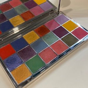 Byredo prismic palette